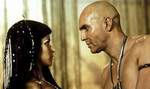 Imphotep (Arnold Vosloo) a Anck-Su-Namun