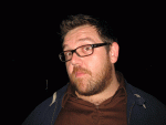 Nick Frost bez holiča