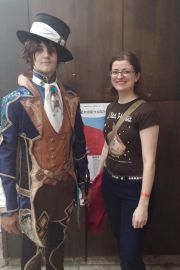 S kostýmovaným kamarátom